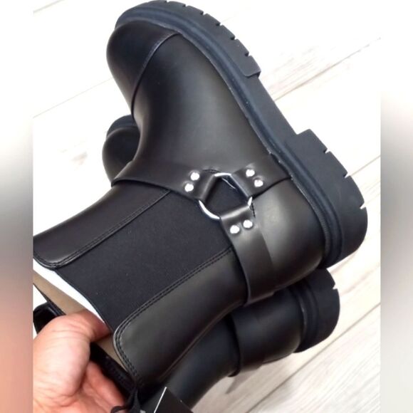 (16-3803)  Art Class Youth Girl's Boots  Sz 4 - Picture 3 of 9